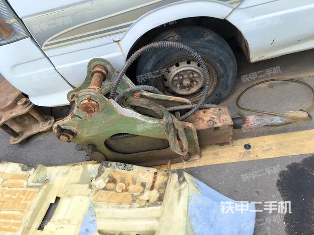 大臂根部 斜(工作和回转装置) 大臂根部 斜(工作和回转装置)