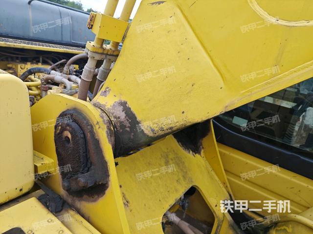 大臂根部?斜視(工作和回轉(zhuǎn)裝置) 大臂根部?斜視(工作和回轉(zhuǎn)裝置)