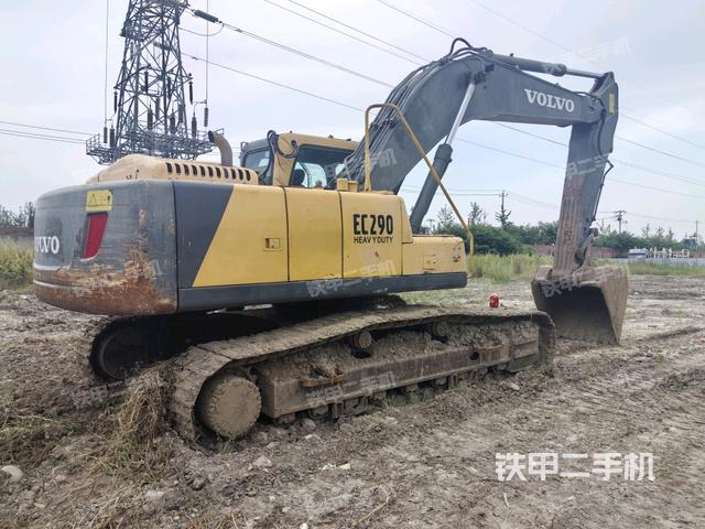 整机右后45°(整机外观) 整机右后45°(整机外观)