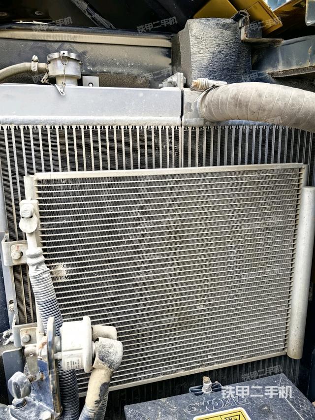 散熱器室(大件艙室) 散熱器室(大件艙室)