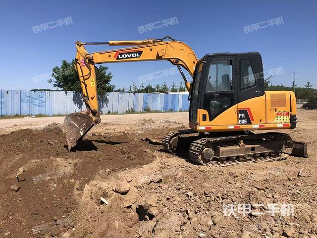 雷沃重工FR80E挖掘機(jī)