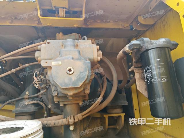 液壓泵室(大件艙室) 液壓泵室(大件艙室)