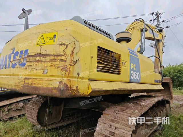 右后45(整機外觀) 右后45(整機外觀)