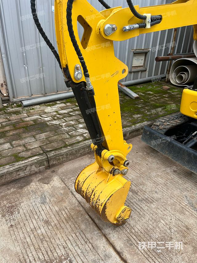 駕駛室整體（整機(jī)外觀）