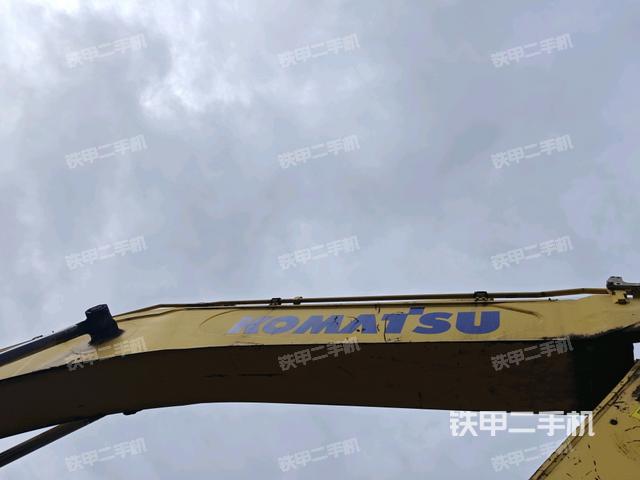 大臂整體?右側(cè)(工作和回轉(zhuǎn)裝置) 大臂整體?右側(cè)(工作和回轉(zhuǎn)裝置)