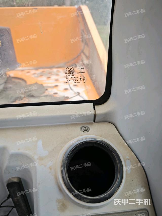 顯示屏?(駕駛室部分) 顯示屏?(駕駛室部分)