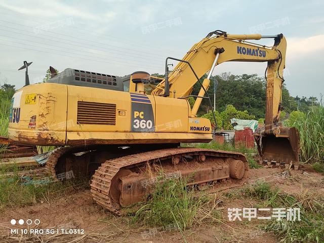 右后45(整機(jī)外觀(guān)) 右后45(整機(jī)外觀(guān))