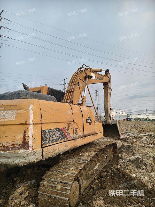 柳工CLG922D挖掘机