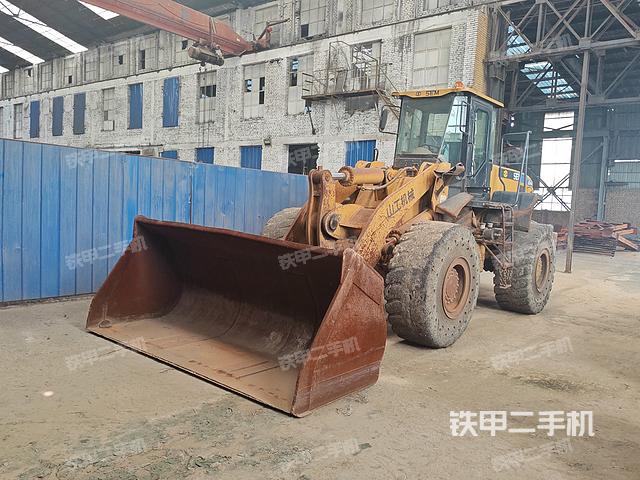 山工SEM656D装载机