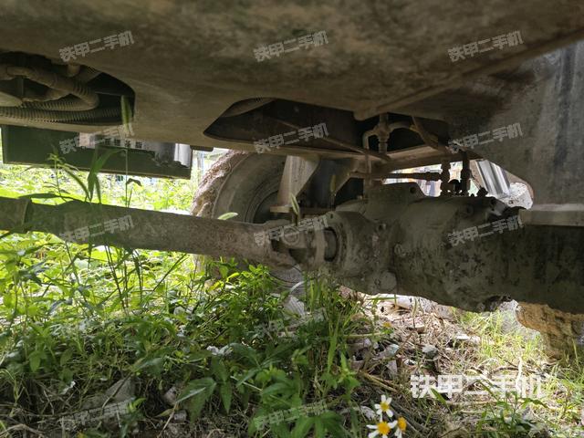 左侧行走马达盖板（行走机构）