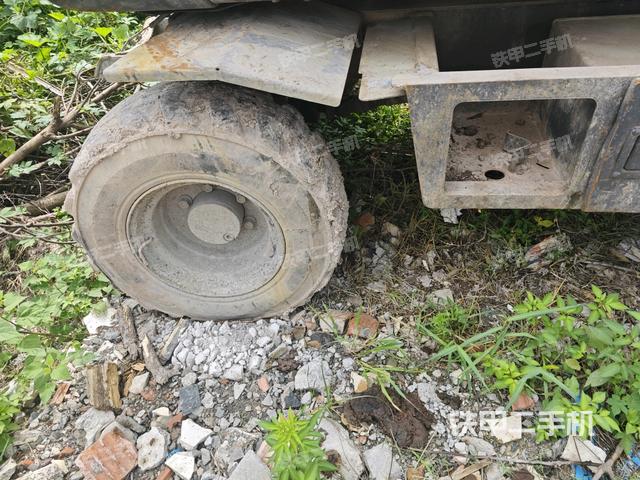 左驱动轮（行走机构）