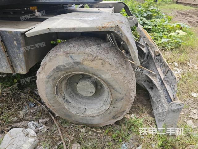 左导向轮（行走机构）