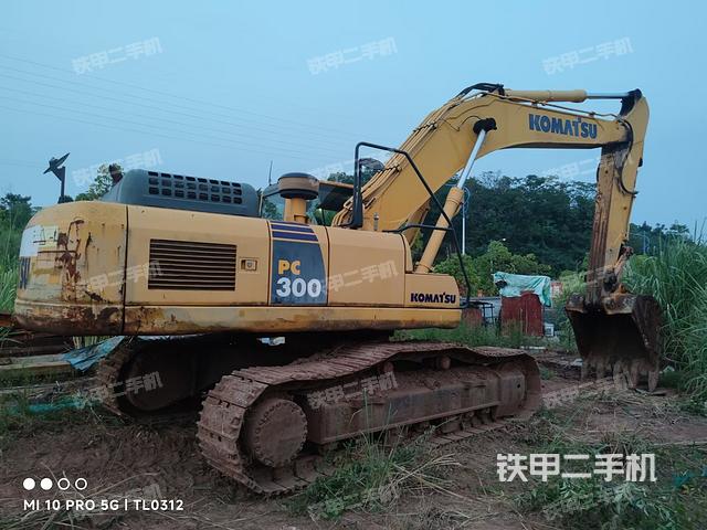 右后45(整機外觀) 右后45(整機外觀)