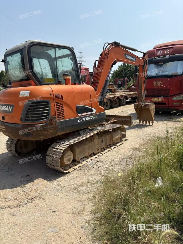 整機(jī)右后45°（整機(jī)外觀）