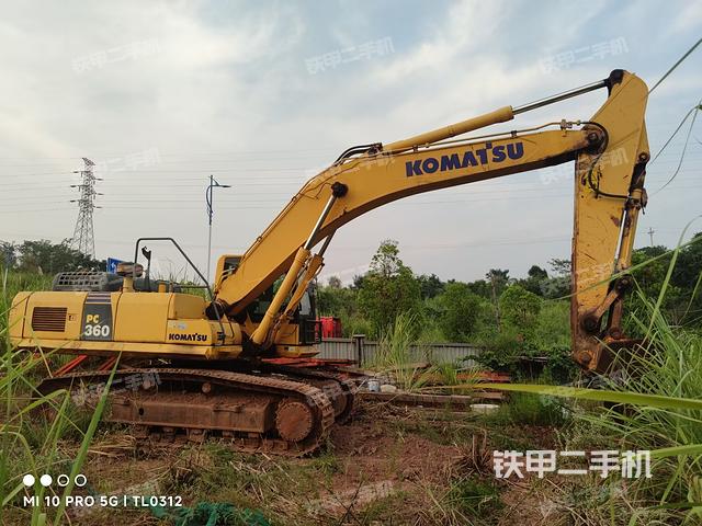 右前45(整機(jī)外觀(guān)) 右前45(整機(jī)外觀(guān))