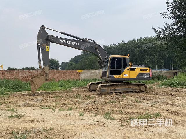 沃爾沃EC200 D挖掘機(jī)