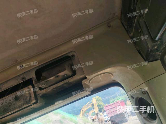 右側(cè)玻璃角標(biāo)(駕駛室部分) 右側(cè)玻璃角標(biāo)(駕駛室部分)