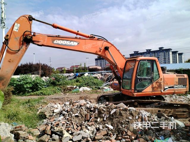 斗山DH220LC-7挖掘機