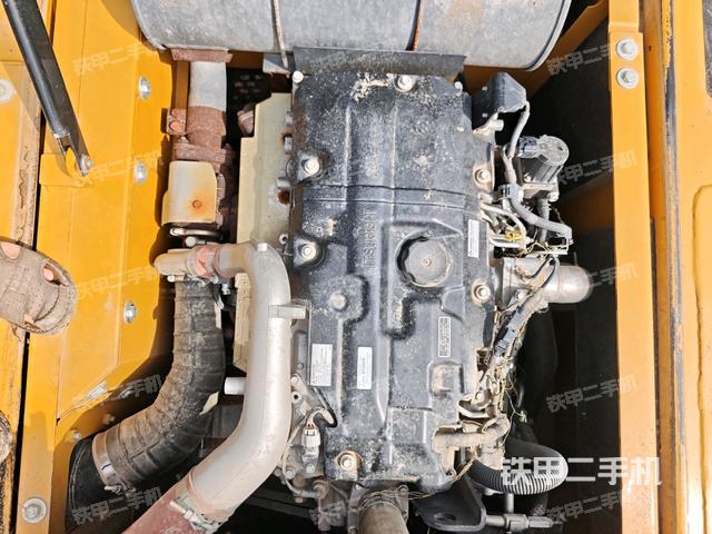 發(fā)動機(jī)室(上車部件) 發(fā)動機(jī)室(上車部件)