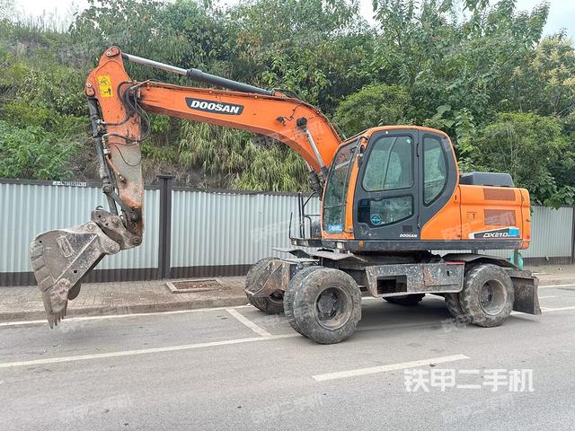 斗山DX150WE-9CN挖掘機(jī)