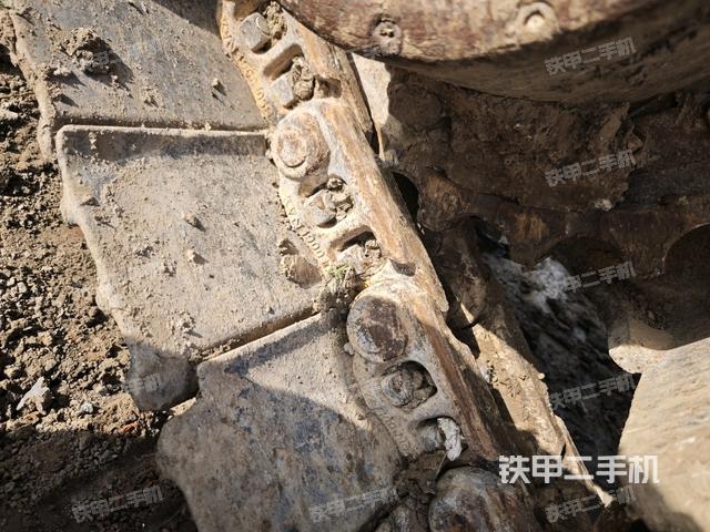 右驱动轮(行走机构) 右驱动轮(行走机构)
