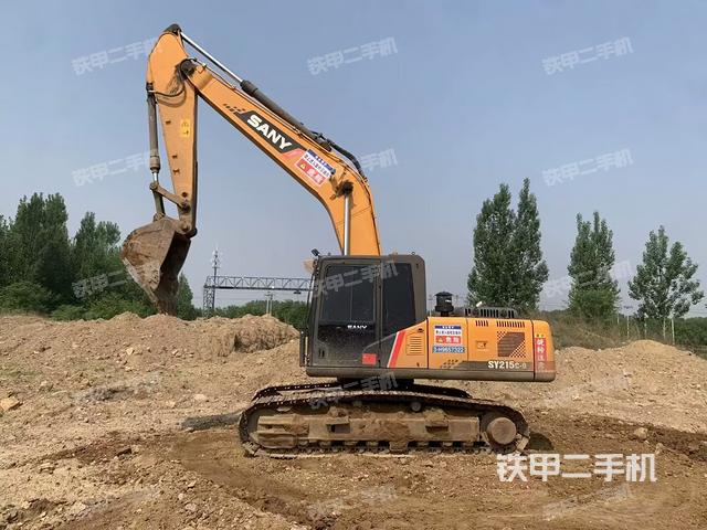 三一重工SY215C挖掘機