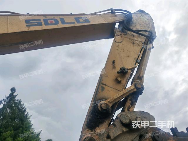 大臂整體?右側(cè)(工作和回轉(zhuǎn)裝置) 大臂整體?右側(cè)(工作和回轉(zhuǎn)裝置)