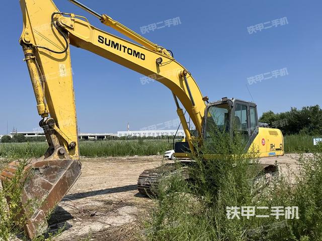 住友SH240-5挖掘機(jī)