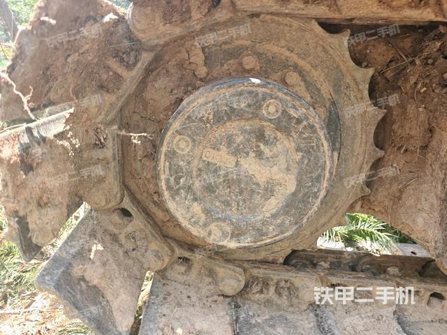 左驅(qū)動(dòng)輪(行走機(jī)構(gòu)) 左驅(qū)動(dòng)輪(行走機(jī)構(gòu))