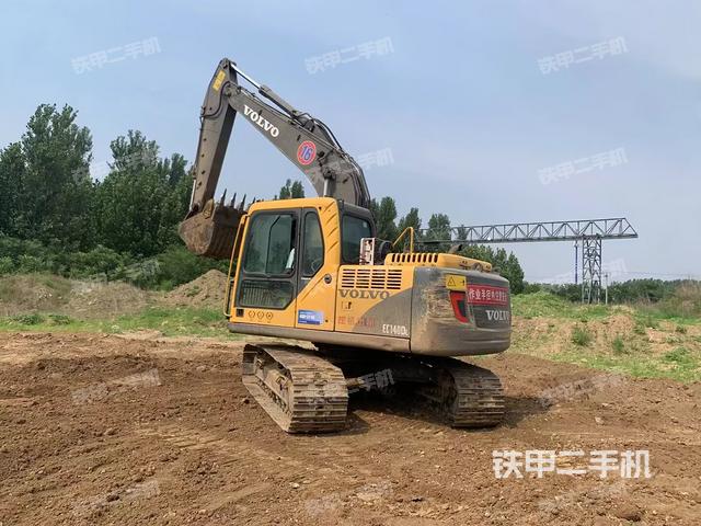 沃爾沃EC140D挖掘機