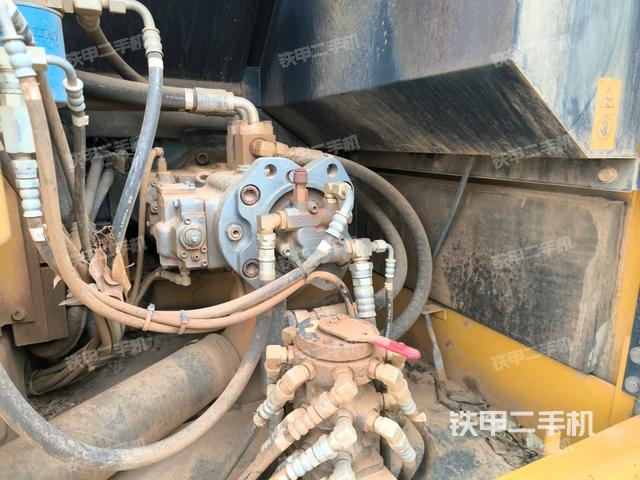 散热器正面(大件舱室) 散热器正面(大件舱室)