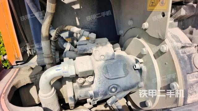 液压泵室(大件舱室) 液压泵室(大件舱室)
