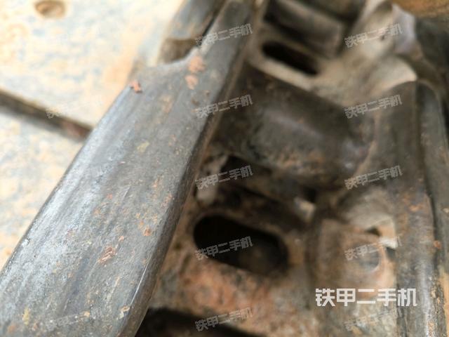 左托链轮和链筋(行走机构) 左托链轮和链筋(行走机构)