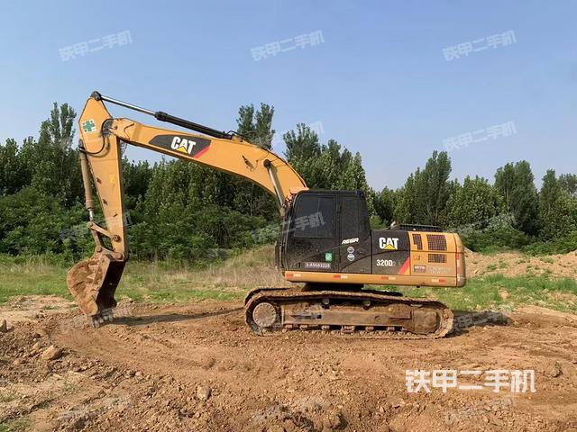 卡特彼勒320D2L液压挖掘机