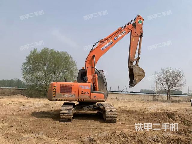 整机右后45°(整机外观) 整机右后45°(整机外观)