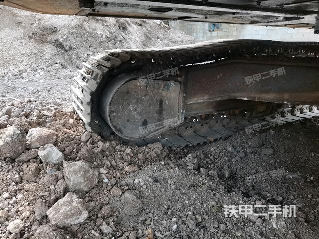 右側(cè)行走馬達(dá)蓋板(行走機(jī)構(gòu)) 右側(cè)行走馬達(dá)蓋板(行走機(jī)構(gòu))