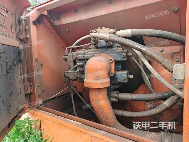散热器正面(大件舱室) 散热器正面(大件舱室)