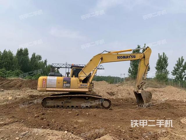 整機(jī)右后45°(整機(jī)外觀) 整機(jī)右后45°(整機(jī)外觀)