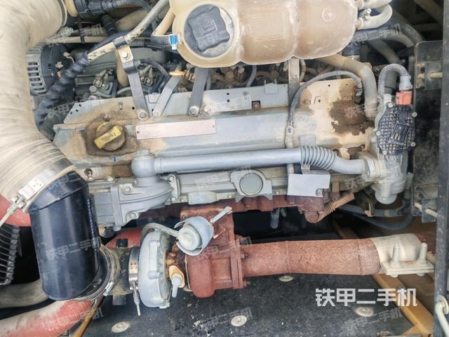 發(fā)動(dòng)機(jī)室(上車部件) 發(fā)動(dòng)機(jī)室(上車部件)