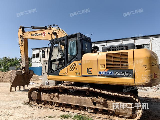 整機(jī)右后45°(整機(jī)外觀) 整機(jī)右后45°(整機(jī)外觀)