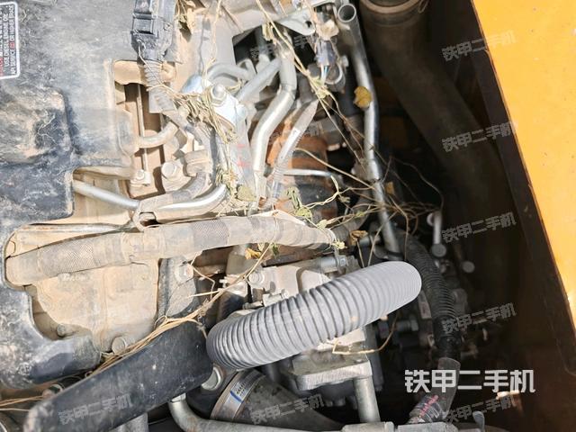 水箱+風(fēng)扇特寫(上車部件) 水箱+風(fēng)扇特寫(上車部件)