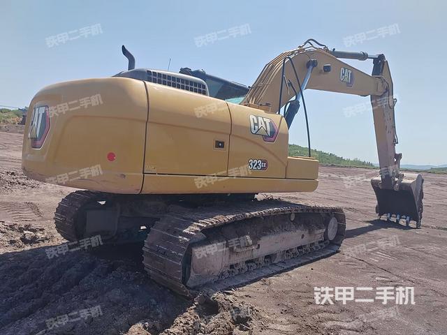 整機右后45°(整機外觀) 整機右后45°(整機外觀)