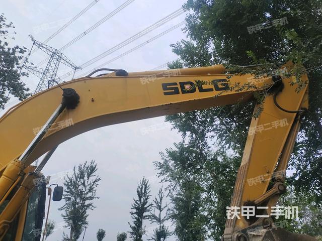 大臂整體?右側(cè)(工作和回轉(zhuǎn)裝置) 大臂整體?右側(cè)(工作和回轉(zhuǎn)裝置)