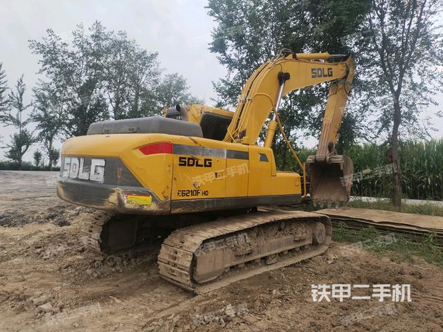 左后45(整機(jī)外觀) 左后45(整機(jī)外觀)