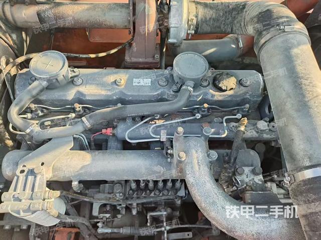 发动机整体俯视(整机外观) 发动机整体俯视(整机外观)