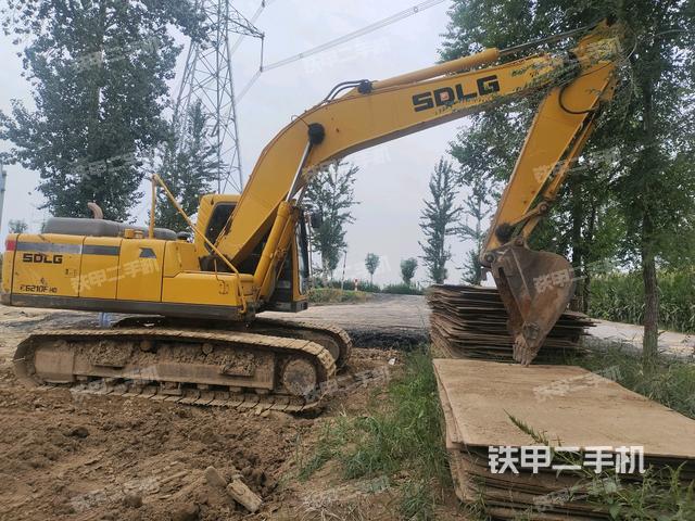 右后45(整機(jī)外觀) 右后45(整機(jī)外觀)