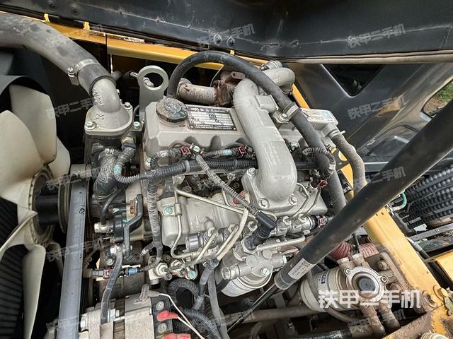 發(fā)動(dòng)機(jī)整體俯視（整機(jī)外觀）