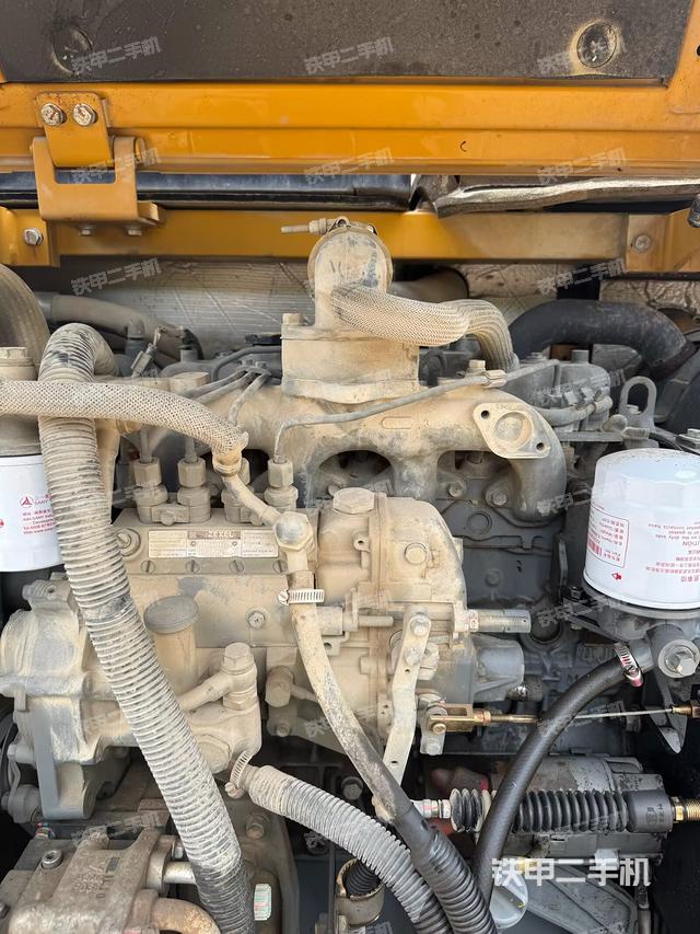 發(fā)動(dòng)機(jī)整體俯視（整機(jī)外觀）