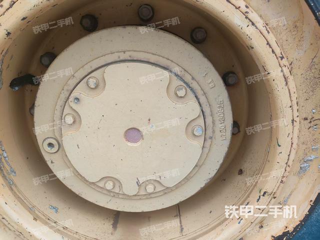 驾驶室操作台(整机外观及大件) 驾驶室操作台(整机外观及大件)