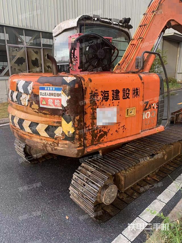 整機(jī)右后45°(整機(jī)外觀) 整機(jī)右后45°(整機(jī)外觀)